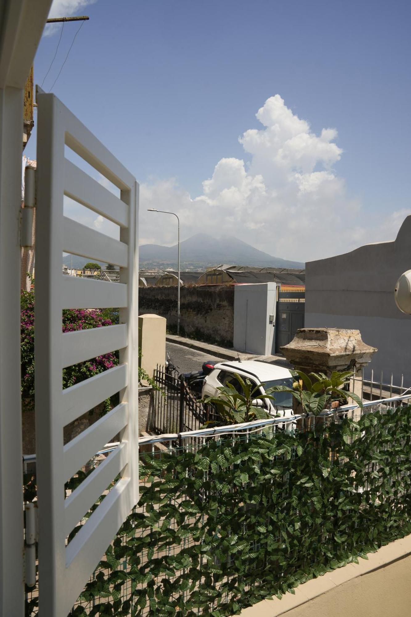 Bed and Breakfast Iluma Via Roma Ercolano Exterior foto
